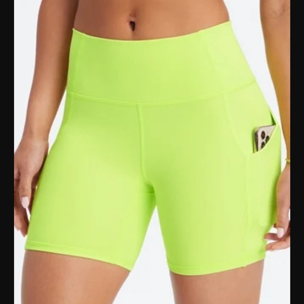 Fabletics Oasis Pureluxe Shorts